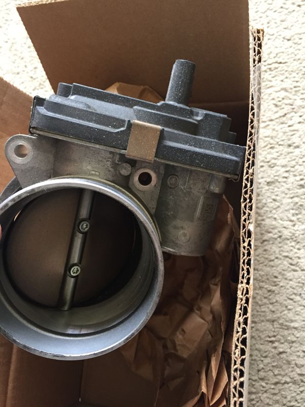 Chevy suburban Tahoe break vacuum pump for Sale in Los Angeles, CA
