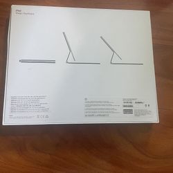 Magic Keyboard For iPad Pro  M1/211-inch-Silver