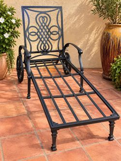 Vintage Wrought Iron Reclining Chaise Lounge with Wheels – Heavy Duty