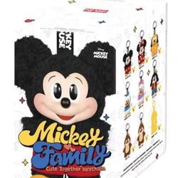 Mickey Family 