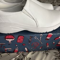 Nurse shoes
