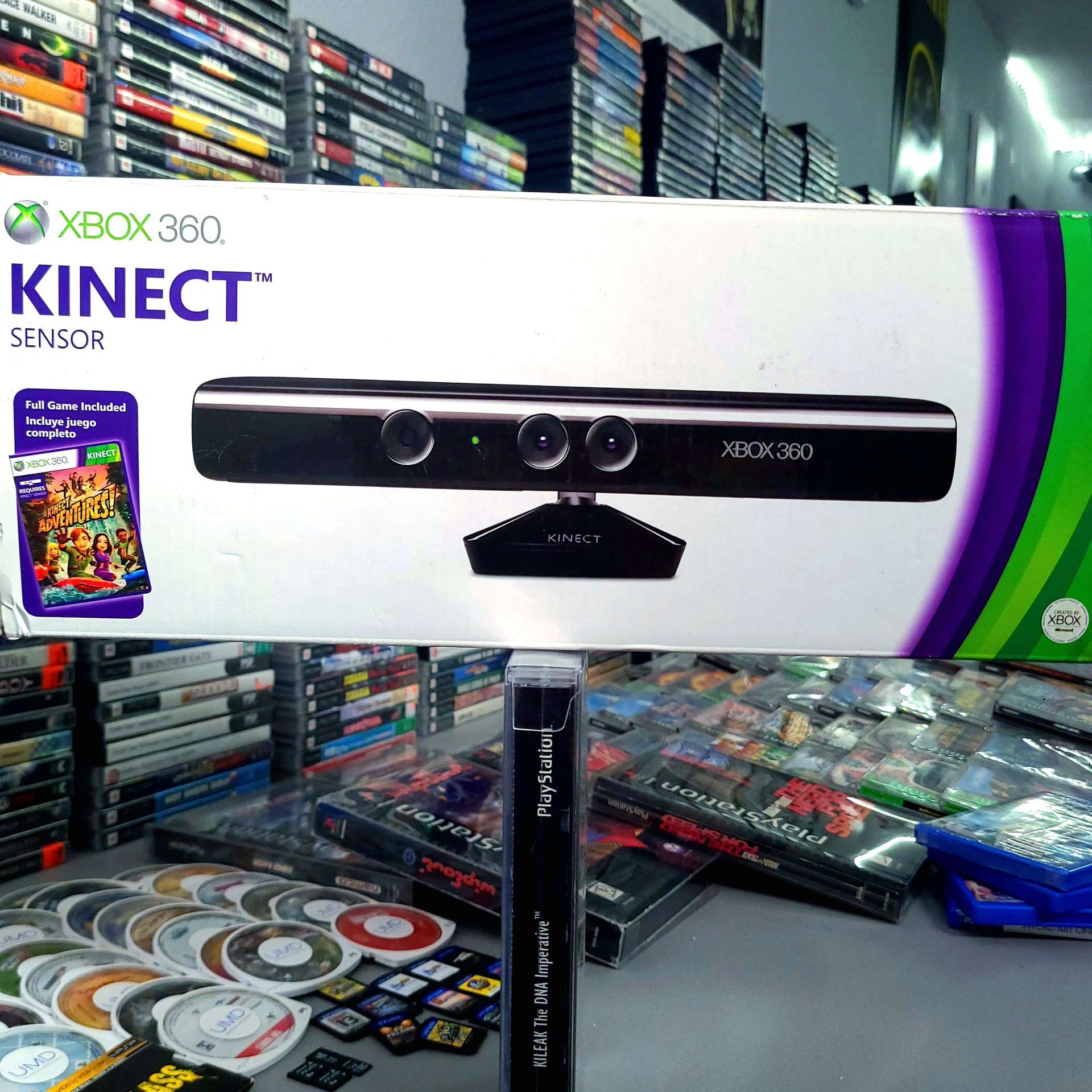 *COMPLETE* Microsoft Xbox 360 Kinect Sensor  *TRADE IN YOUR OLD GAMES/TCG/COMICS/PHONES/VHS FOR CSH OR CREDIT HERE*