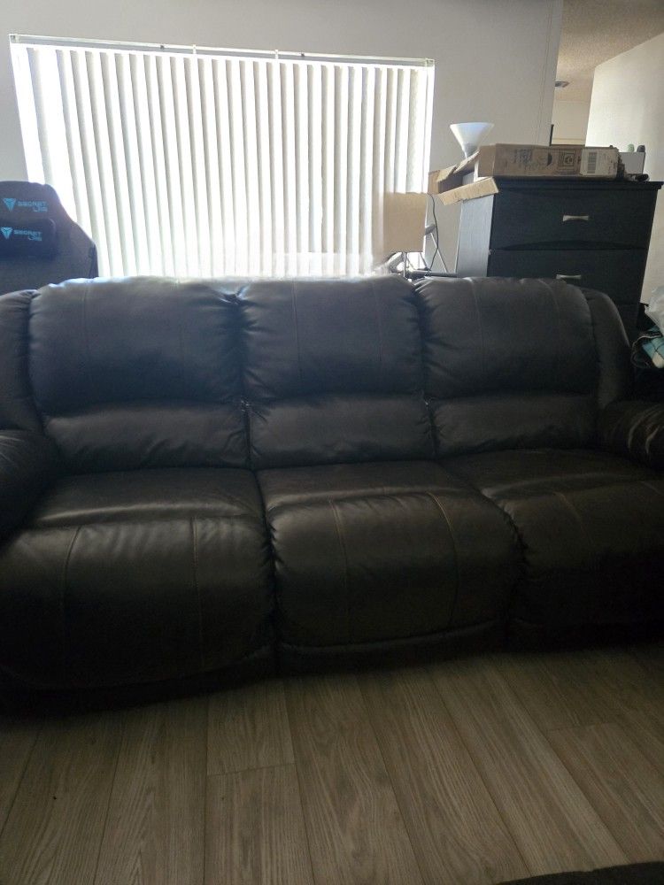 Leather Reclining Sofa And Love Seat Set