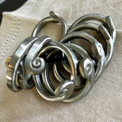 Set Of 8 Silver Napkin Rings 