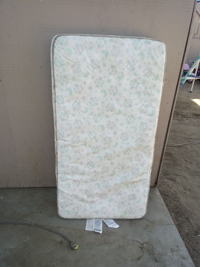 Baby stuff,Toddlerbed, crib matteress,car seat