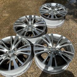 Lexus 2015 Rx350 Premium Rims 