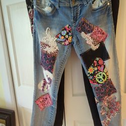 Upcycled Wallflower Sz 9 Skinny Boho Jeans 