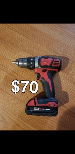 Milwaukee drill 18v