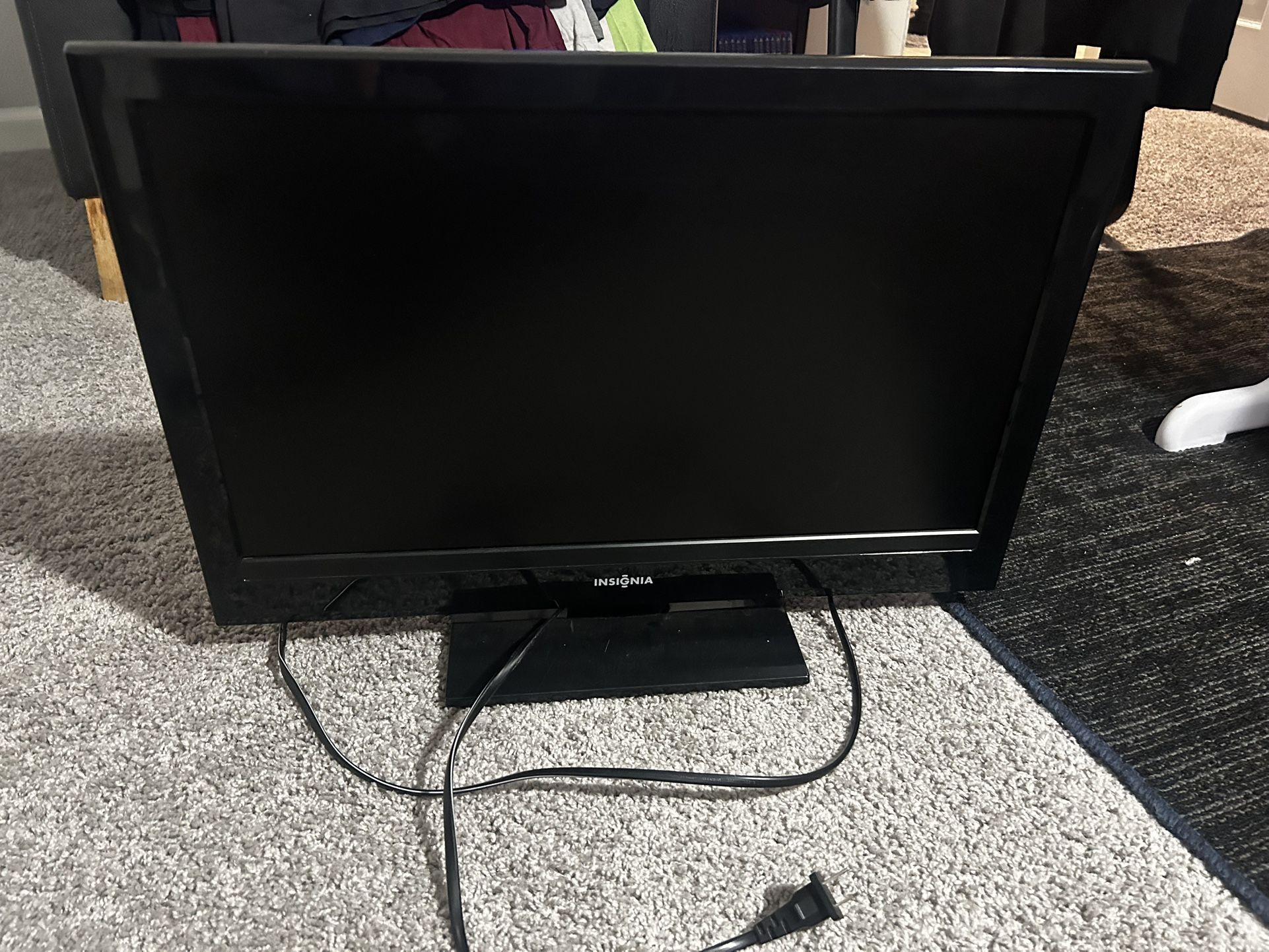 28 Inch Flat Screen Insignia Tv