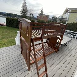 Bunk Bed.   Pickup In Black Diamond