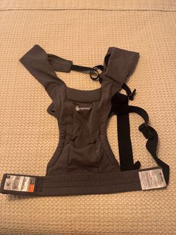 the Ergobaby Embrace Newborn Carrier - Barely Used