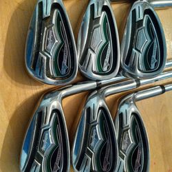 Golf Clubs 