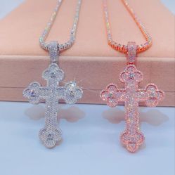 7ct 18K Gold Finish Moissanite Cross Pendant