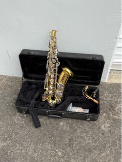 Beautiful 😻 alto saxophone 🎷 CONN. Made in USA.