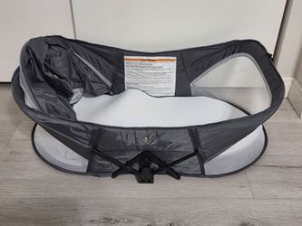 Portable baby bassinet
