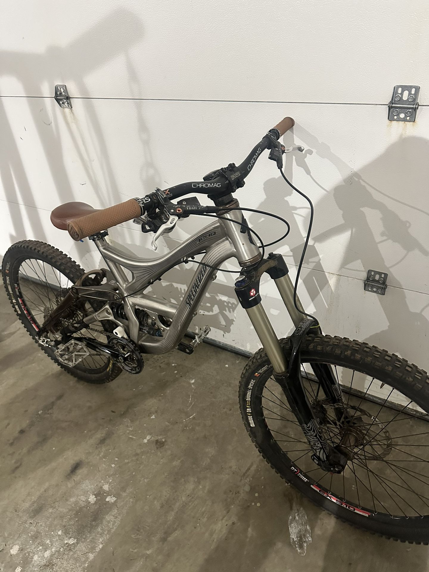 Specialized Demo 7 size medium