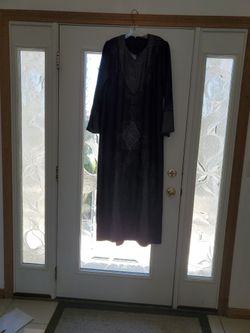 Embroidered pull-over abaya Dark Purple ,baby PurpleColor 