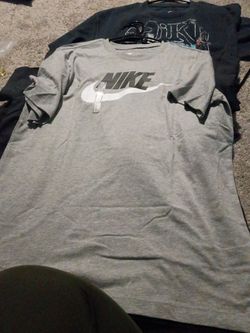 Nike Graphic T-Shirt Grey with Tags