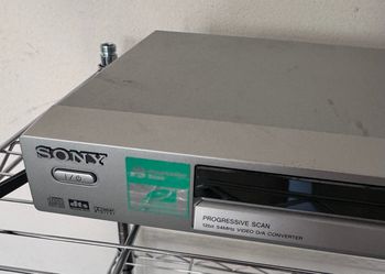 Vintage CD/DVD Player