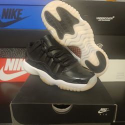 Deadstock Kids Air Jordan 11 Retro Low (72-10)