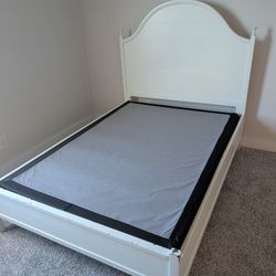 Farmhouse Bed 