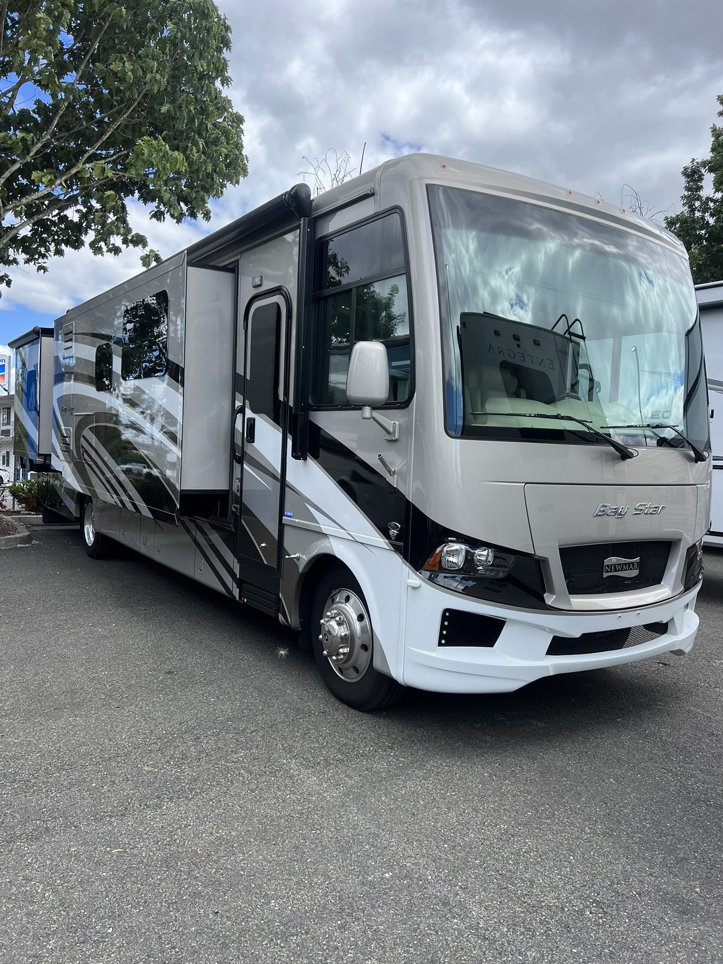 2022 NEWMAR BAYSTAR 3626