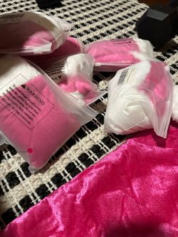 Pink and White Christmas harás each 3.00
