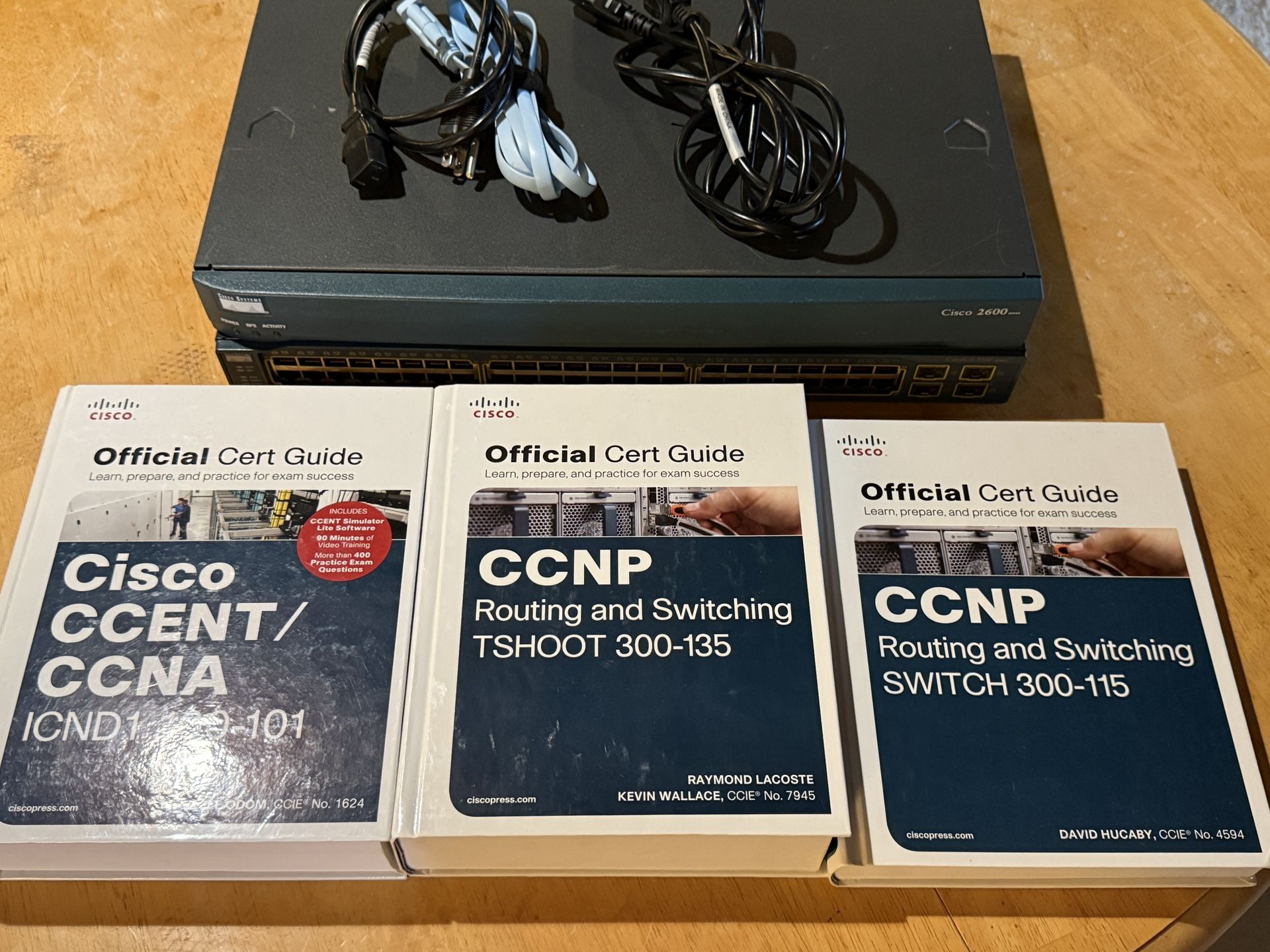 Cisco Small Network Lab - Router And Switch