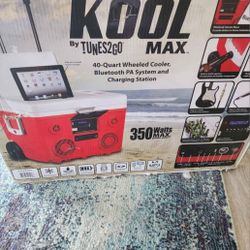 Cooler With Bluetooth
