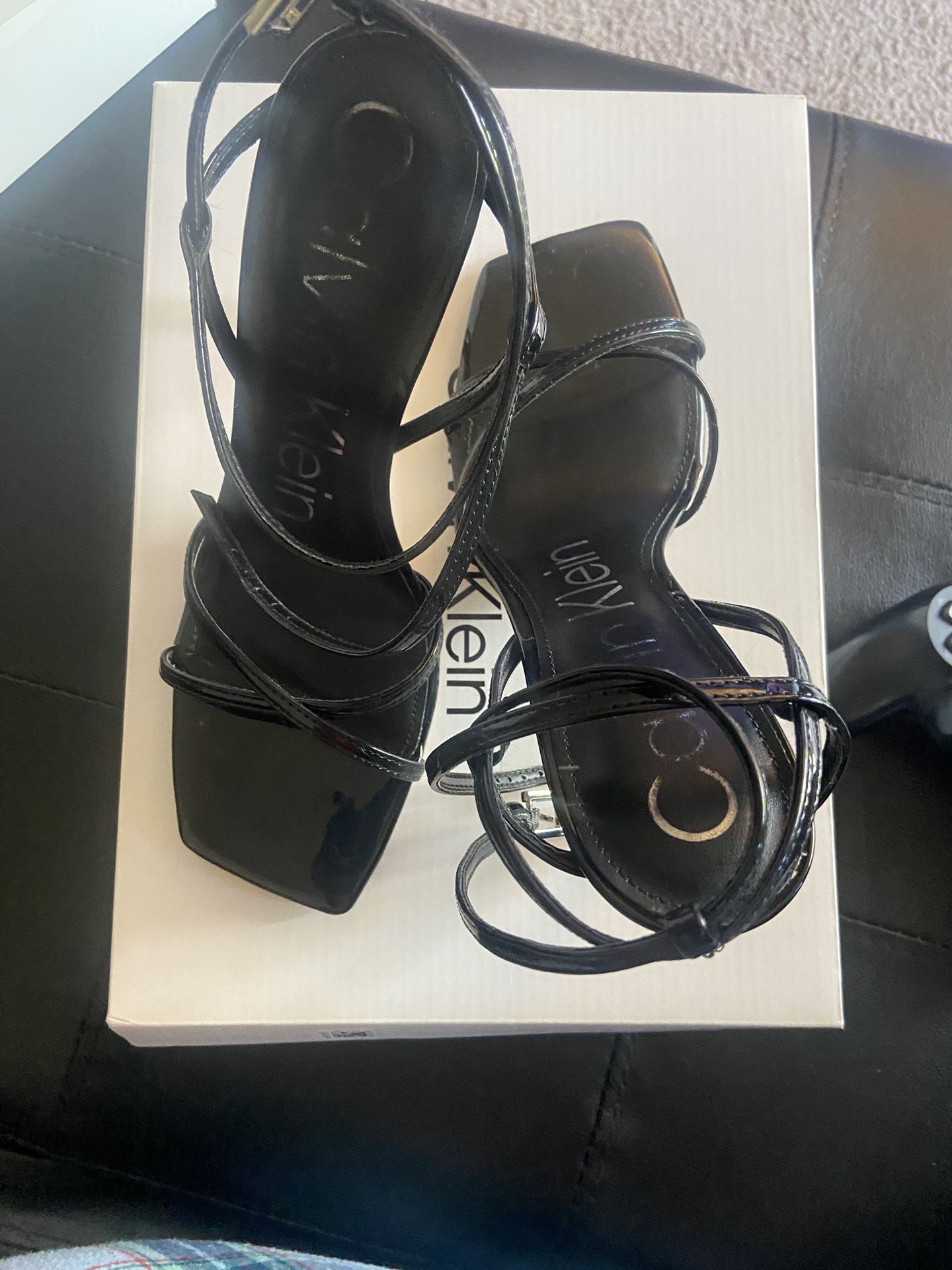 Calvin Klein - Tegin - Black Size 8