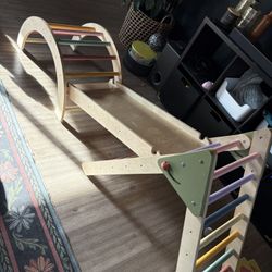 Lol Fun Pickler Triangle Set