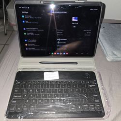 Samsung S7 Fe Tablet with accessories
