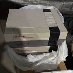Nintendo Entertainment System NES Console