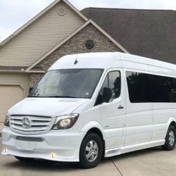 Mercedes Sprinter Party Bus AMG LIMO Limousine 