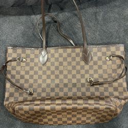 Handbag For Sale 