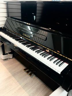 Stunning condition Yamaha YUS Upright Piano Free delivery and tuning
