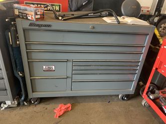 Snap on box
