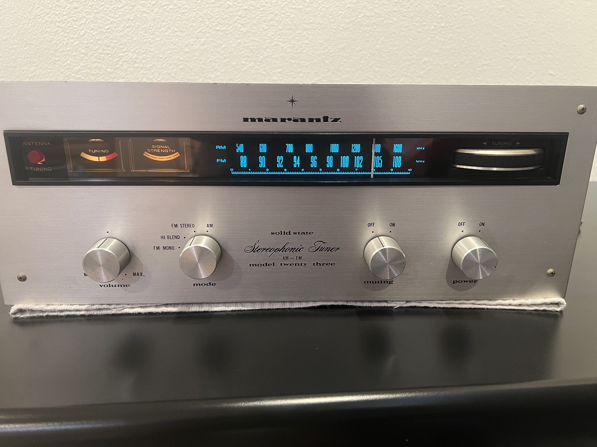 MARANTZ 23 Tuner - Made In Japan - Vintage