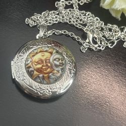 Sun moon Locket 