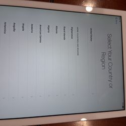 5 TABLETS  FOR  SALE