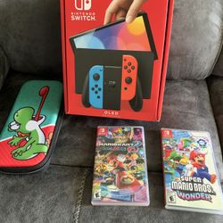 Nintendo Switch OLED Bundle - Mario Kart + Wonder + Case! Excellent Condition