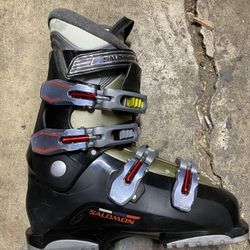 Salomon Ski Boots Mens Sz9.5