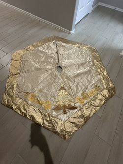 Tree Skirt And Christmas Garland