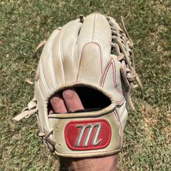 Marucci Baseball Glove 