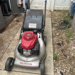 Honda Lawn Mower 