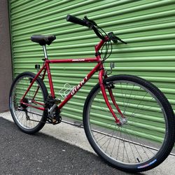 Giant Hybrid Road Bike 
