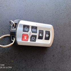 Toyota Sienna OEM Remote Control 