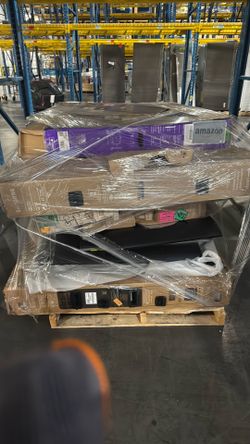 **Broken Tv Pallet 10 TV's Broken /Damaged **Trailer/Truck Pickup Only**