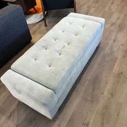 Foot rest/entry bench with storage 