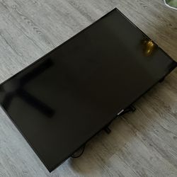 42” Smart Samsung TV 